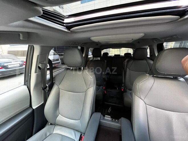 Toyota Sienna 2022, 46,000 km - 2.5 l - Bakı