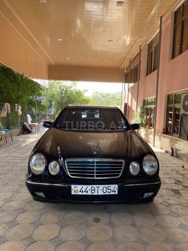 Mercedes E 200 2000, 300,000 km - 2.0 l - Bakı