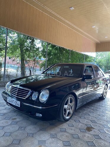 Mercedes E 200 2000, 300,000 km - 2.0 l - Bakı