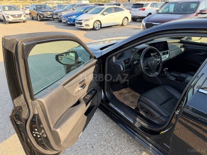 Lexus ES 300h 2022, 112,000 km - 2.5 л - Bakı