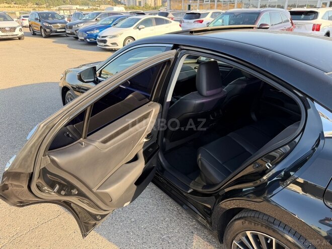 Lexus ES 300h 2022, 112,000 km - 2.5 л - Bakı