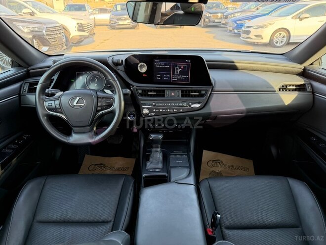 Lexus ES 300h 2022, 112,000 km - 2.5 л - Bakı