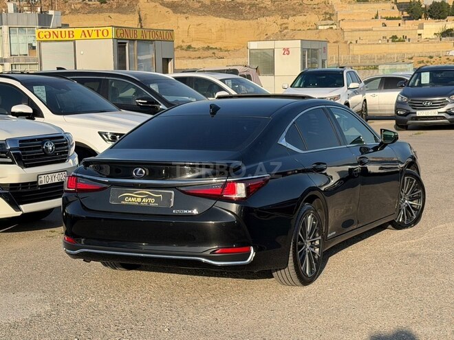 Lexus ES 300h 2022, 112,000 km - 2.5 л - Bakı