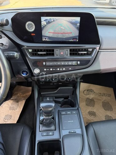 Lexus ES 300h 2022, 112,000 km - 2.5 л - Bakı