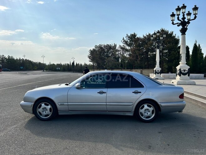 Mercedes E 200 1999, 412,000 km - 2.0 l - Gəncə