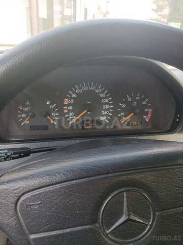 Mercedes C 240 1998, 448,000 km - 2.4 л - Beyləqan