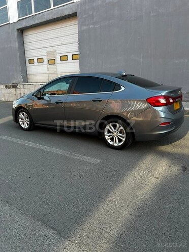 Chevrolet Cruze 2018, 175,000 km - 1.4 л - Gəncə