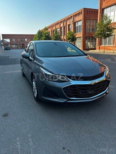 Chevrolet Cruze 2018, 175,000 km - 1.4 л - Gəncə