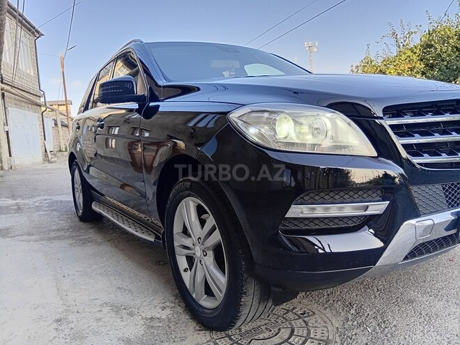 Mercedes ML 350 4MATIC 2011, 174,000 km - 3.5 л - Qusar