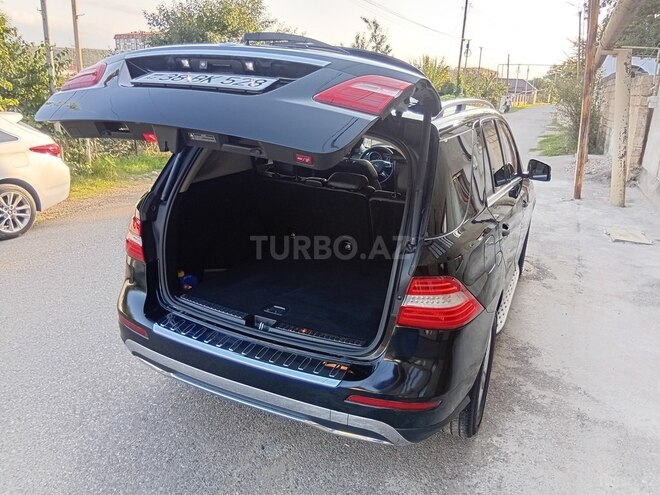 Mercedes ML 350 4MATIC 2011, 174,000 km - 3.5 л - Qusar