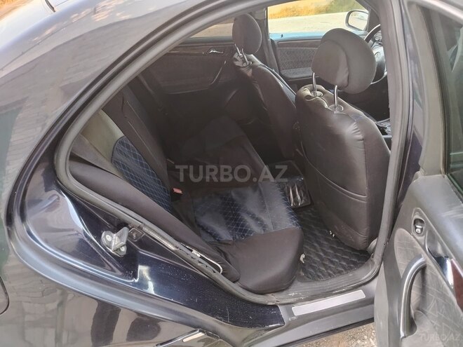 Mercedes C 200 2000, 356,600 km - 2.0 л - Bakı