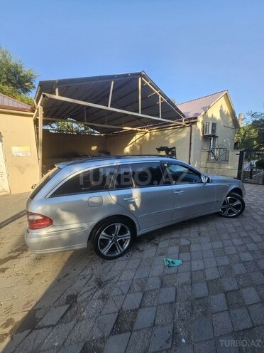 Mercedes E 220 2005, 479,000 km - 2.2 l - Bakı