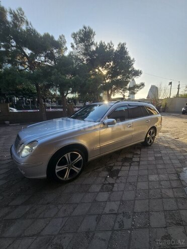 Mercedes E 220 2005, 479,000 km - 2.2 l - Bakı