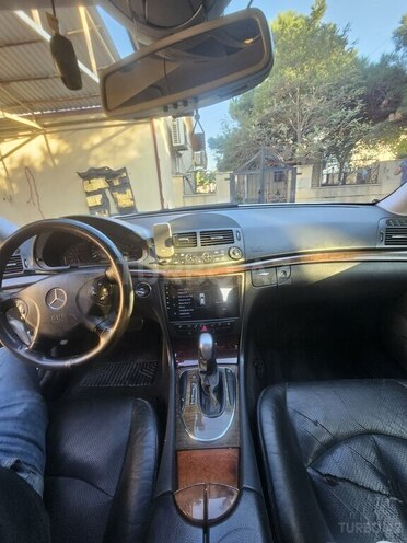Mercedes E 220 2005, 479,000 km - 2.2 l - Bakı
