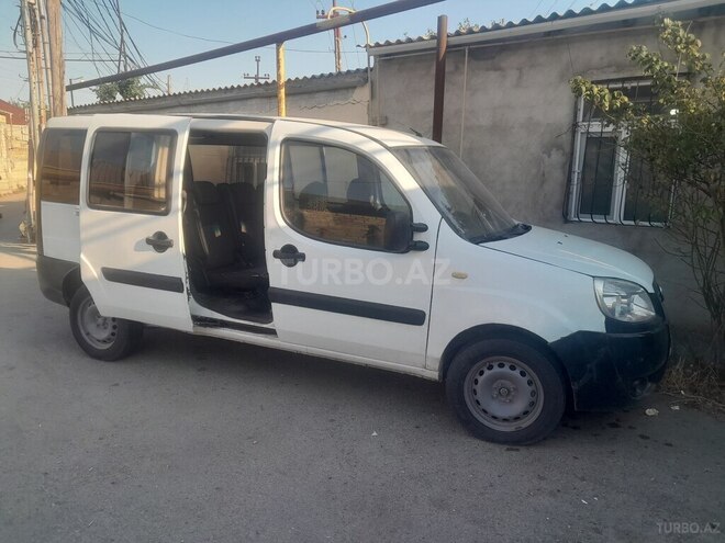 Fiat Doblo 2009, 250,000 km - 1.3 l - Xırdalan
