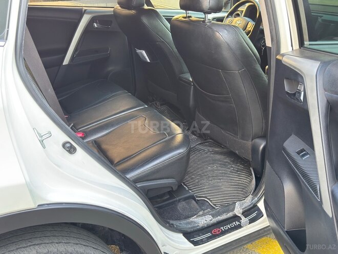 Toyota RAV4 2013, 190,000 km - 2.0 л - Sumqayıt