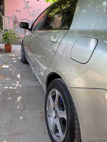 Toyota Corolla 2006, 255,000 km - 1.4 l - Bakı