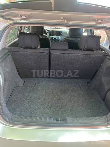 Toyota Corolla 2006, 255,000 km - 1.4 l - Bakı