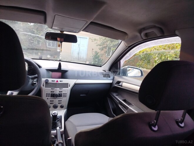 Opel Astra 2008, 494,000 km - 1.3 l - Qusar
