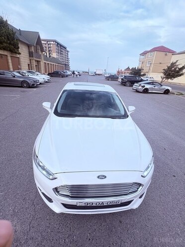 Ford Fusion (North America) 2013, 151,000 km - 1.6 л - Sumqayıt