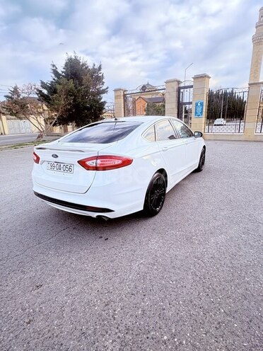 Ford Fusion (North America) 2013, 151,000 km - 1.6 л - Sumqayıt