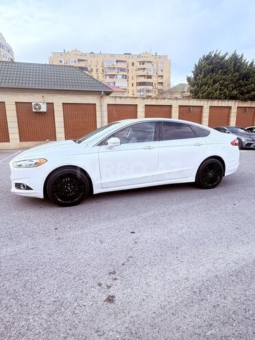 Ford Fusion (North America) 2013, 151,000 km - 1.6 л - Sumqayıt
