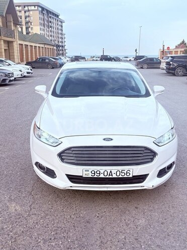 Ford Fusion (North America) 2013, 151,000 km - 1.6 л - Sumqayıt