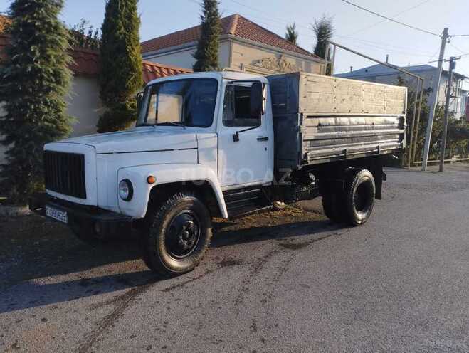 GAZ  1993, 100,000 km - 4.3 l - Quba