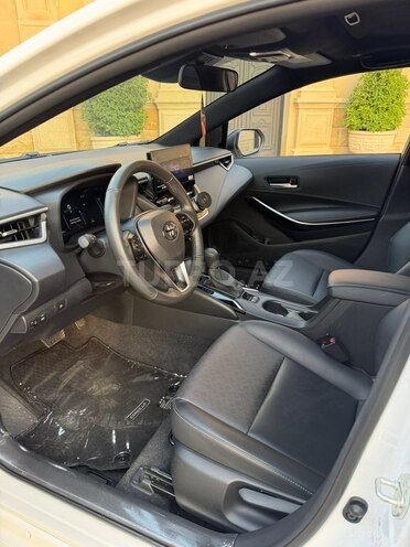 Toyota Corolla 2025, 13,000 km - 1.8 l - Bakı