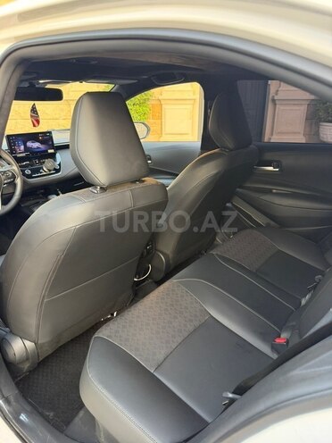 Toyota Corolla 2025, 13,000 km - 1.8 l - Bakı