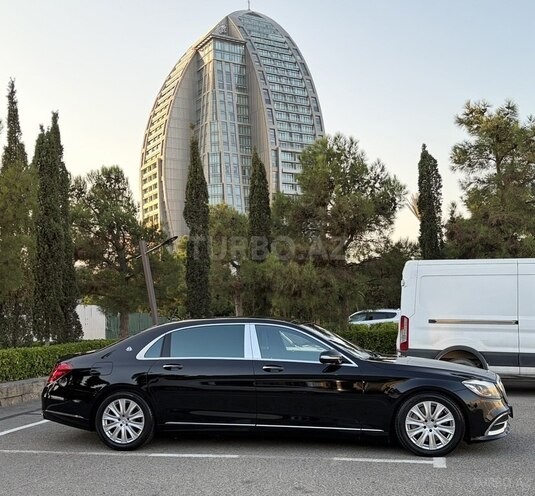 Mercedes-Maybach  2017, 119,000 km - 3.0 l - Bakı