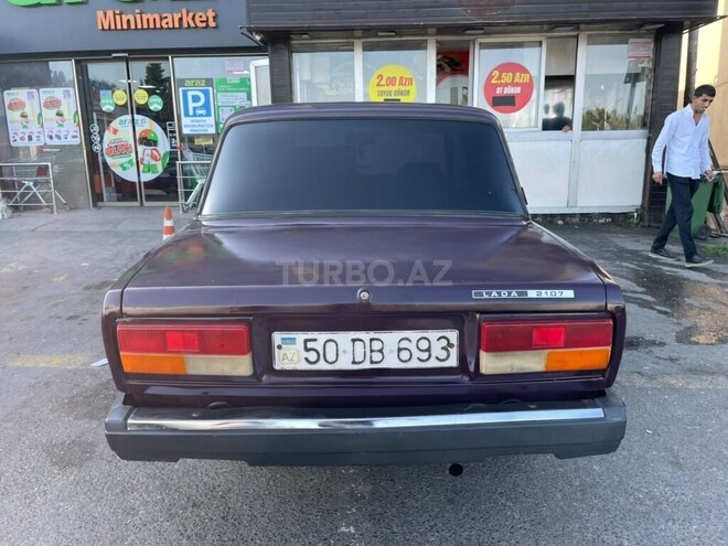 LADA (VAZ) 2107 1997, 160,000 km - 1.6 l - 