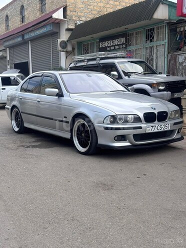 BMW 528 2000, 373,000 km - 2.8 л - Gəncə