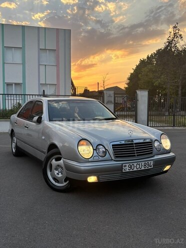 Mercedes E 240 1998, 291,466 km - 2.4 л - Masallı