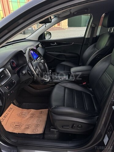 Kia Sorento 2017, 183,000 km - 2.0 l - Şirvan