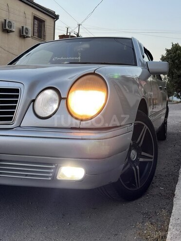 Mercedes E 200 1995, 480,000 km - 2.0 л - Bakı