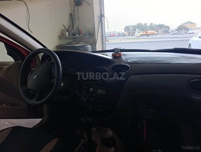 Ford Focus 2001, 188,000 km - 2.0 l - Bakı