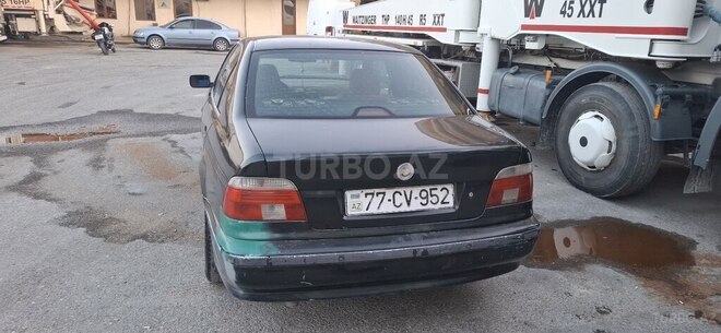BMW 523 1996, 280,000 km - 2.5 l - Bakı
