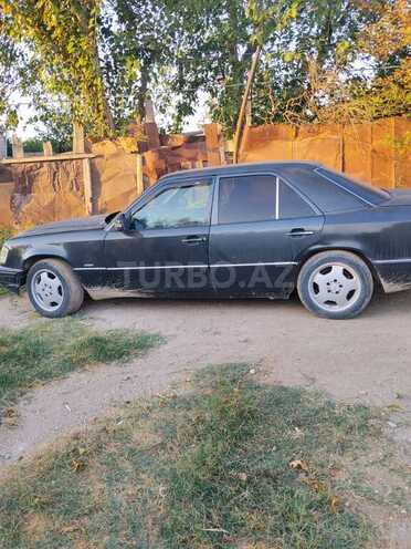 Mercedes 220 E 1994, 250,000 km - 2.2 l - Bakı