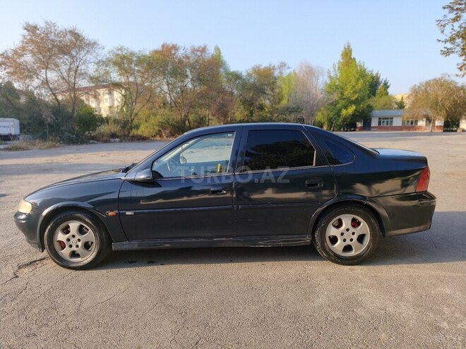 Opel Vectra 2000, 280,000 km - 1.8 l - Sumqayıt