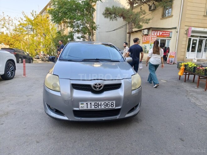 Toyota Auris 2008, 418,000 km - 1.4 л - Bakı