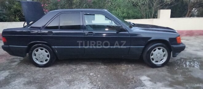 Mercedes 190 1990, 200,632 km - 1.8 л - Biləsuvar