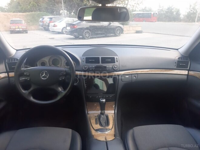 Mercedes E 200 2007, 233,000 km - 1.8 l - Gəncə