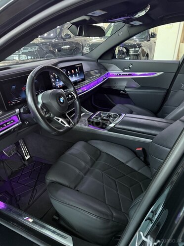BMW 740 2024, 41,000 km - 3.0 l - Bakı