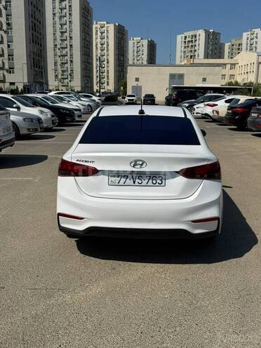 Hyundai Accent 2020, 113,137 km - 1.6 l - Bakı
