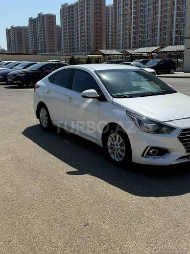 Hyundai Accent 2020, 113,137 km - 1.6 l - Bakı