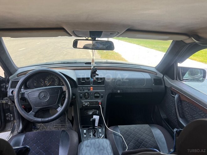Mercedes C 280 1994, 432,055 km - 2.8 l - 