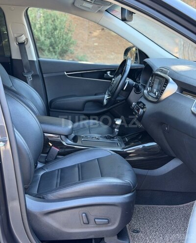 Kia Sorento 2018, 142,000 km - 2.2 l - Bakı