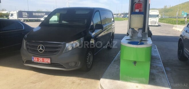 Mercedes  2015, 320,000 km - 2.1 l - Bakı