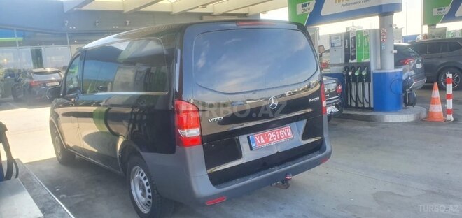 Mercedes  2015, 320,000 km - 2.1 l - Bakı